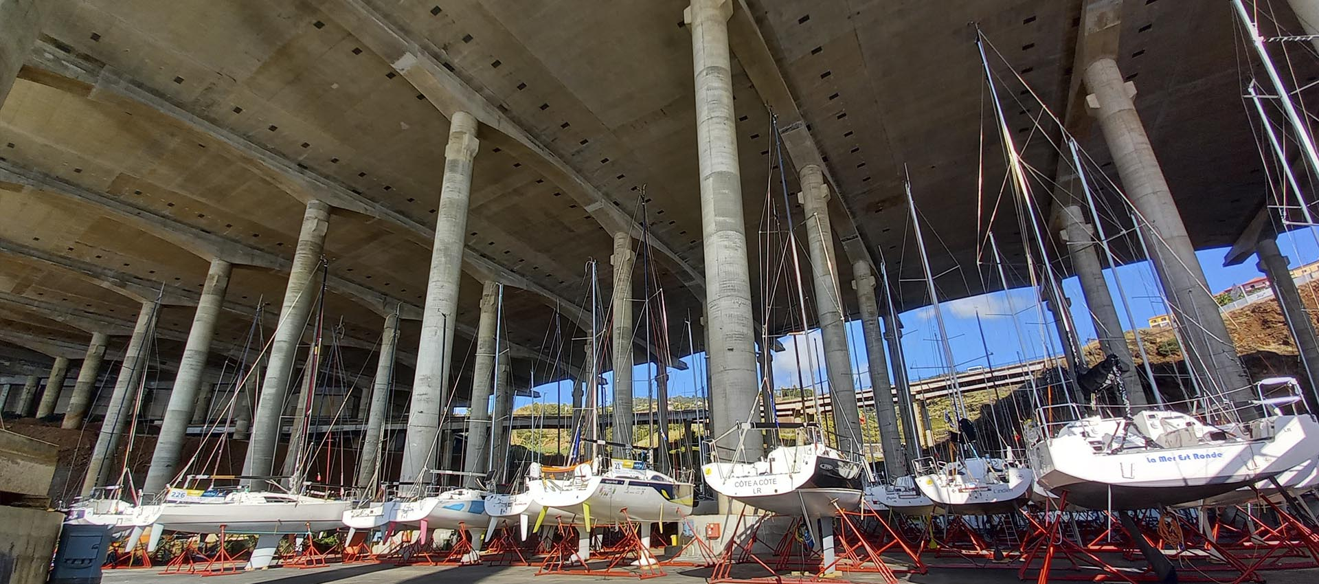 Regata Transquadra chega ao Estaleiro Naval de Água de Pena!